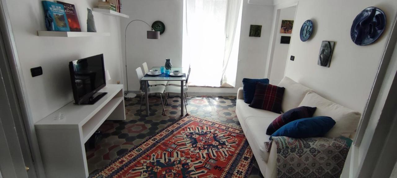 Ideale per escursionisti, a pochi minuti dal mare e dalle falesie- Casa Celeste Cisano sul Neva Esterno foto